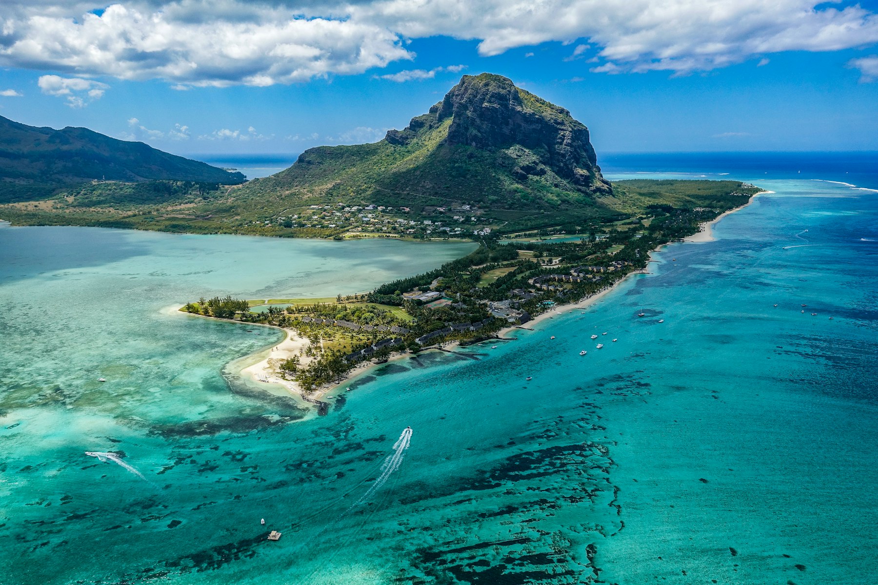 Terrain à vendre à Cap Malheureux – Terrain vue mer dominant le lagon